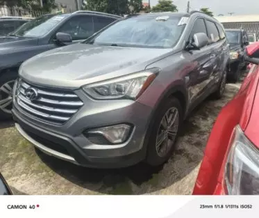 Hyundai SANTA GL