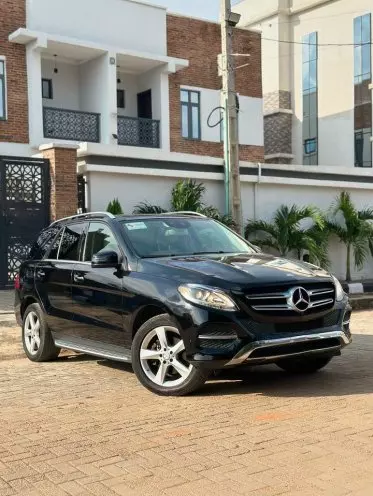 Mercedes-Benz GLE 350