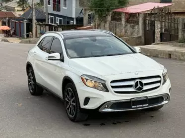 Mercedes-Benz GLA 250