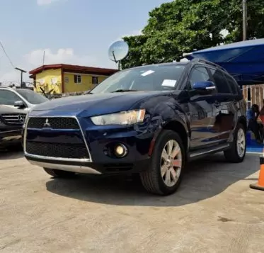 Mitsubishi Outlander Sport