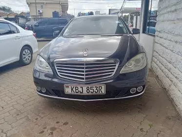 Mercedes-Benz S 300