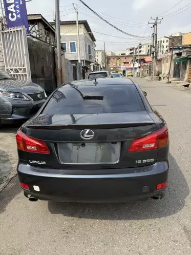 Lexus IS 300