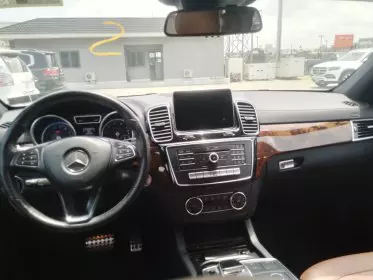 Mercedes-Benz GLE 400