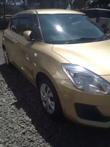 SUZUKI Swift RS