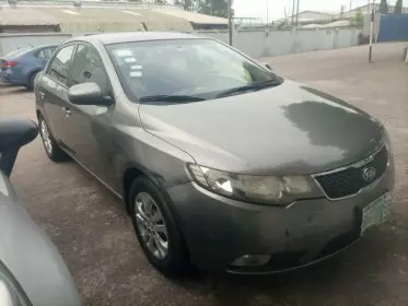KIA Cerato