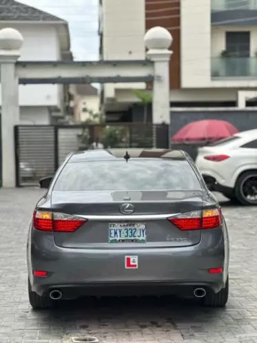 Lexus ES 350