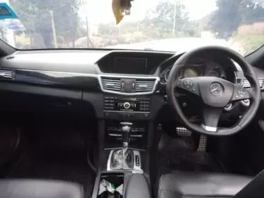 Mercedes-Benz E250