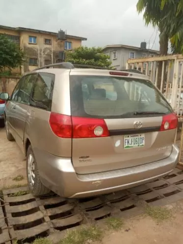 Toyota Sienna