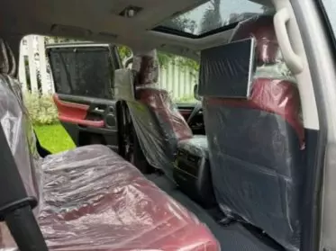 Lexus LX 570