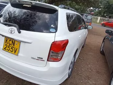 Toyota Fielder