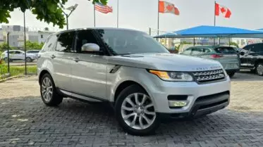 RANGE ROVER HSE LR4