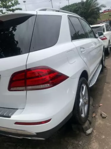 Mercedes-Benz GLE 350