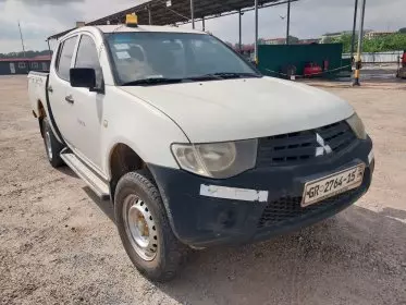 Mitsubishi L200 D/C GL Did