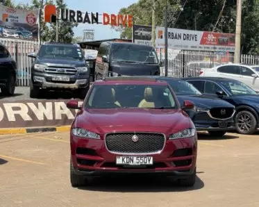 Jaguar F-Pace