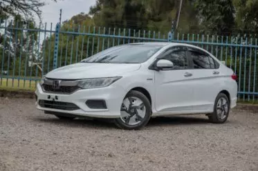 Honda Grace Hybrid