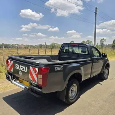 Isuzu D-Max