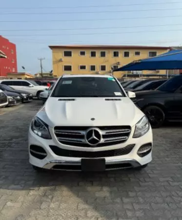 Mercedes-Benz GLE 350