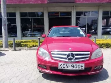 Mercedes-Benz C200