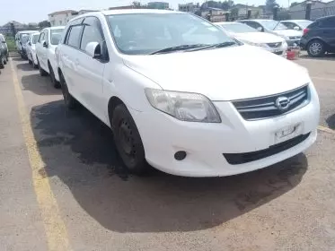 Toyota Fielder 