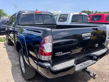 Toyota Tacoma