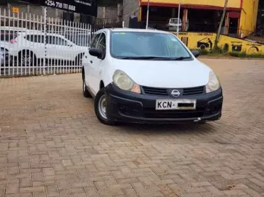 Nissan Advan
