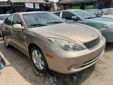 Lexus ES 330