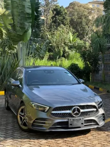 Mercedes-Benz A 180
