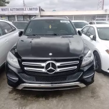 Mercedes-Benz GLE 350