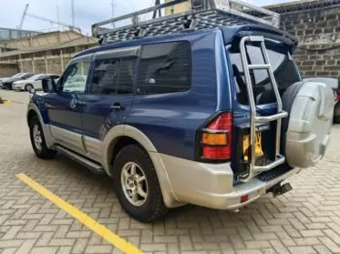 Mitsubishi Pajero