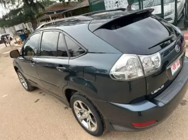 Lexus RX 330