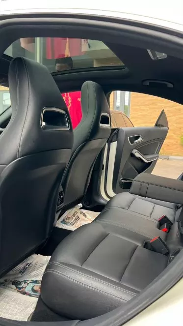 Mercedes-Benz C 250
