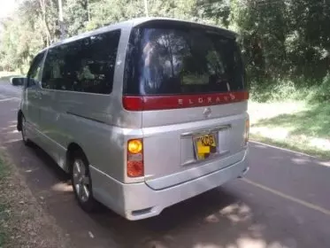 Nissan Elgrand
