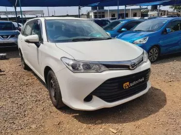 Toyota Fielder 