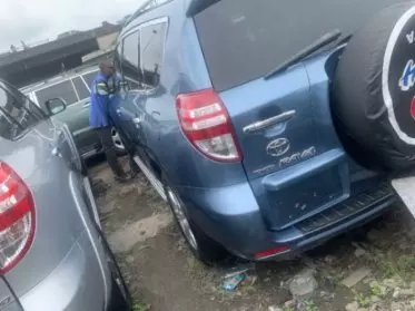 Toyota RAV 4