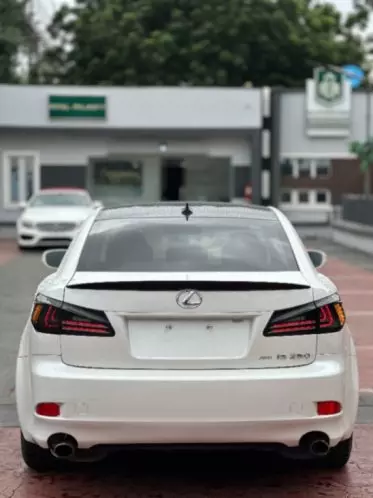 Lexus IS 250