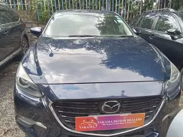 Mazda Axela 