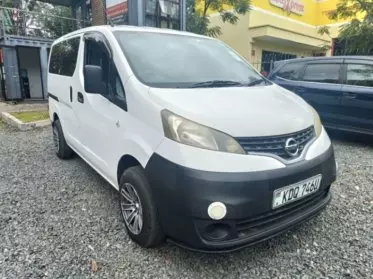 Nissan NV200