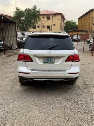 Mercedes-Benz GLE 350
