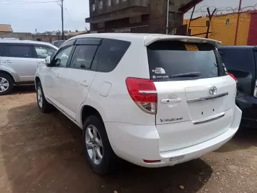 Toyota Vanguard