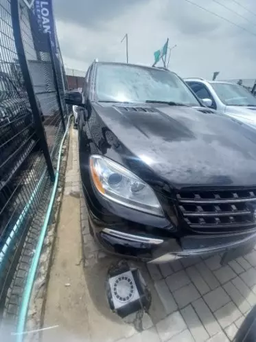 Mercedes-Benz ML 350