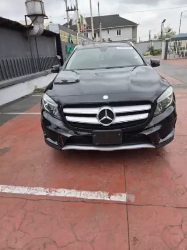 Mercedes-Benz GLA 250