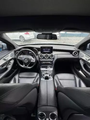 Mercedes-Benz C 300
