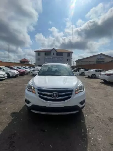 CHANGAN CS35