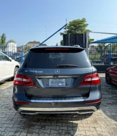 Mercedes-Benz ML 350
