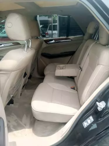Mercedes-Benz metris