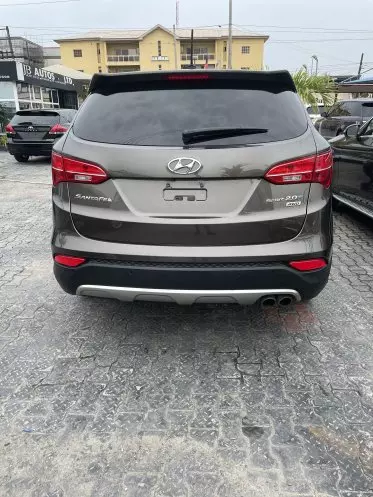 Hyundai Santa FE