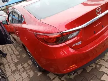 Mazda Atenza