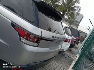RANGE ROVER Autobiography
