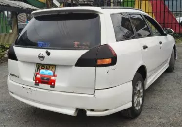 Nissan Wingroad 