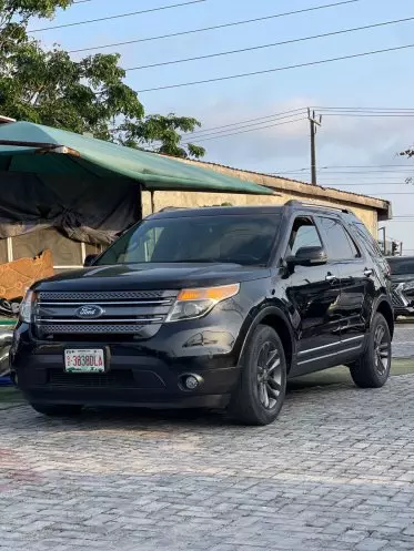 Ford Explorer
